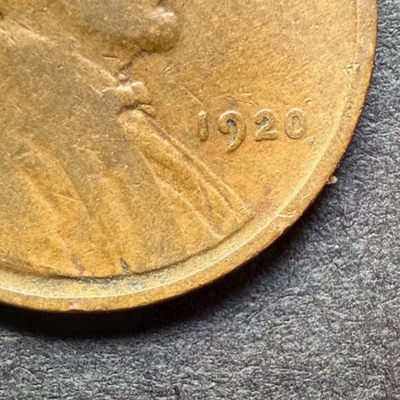 Lot of 4 Lincoln Wheat Cents 1C - 1919, 1920, 1925, 1926 - Picture 6 of 14